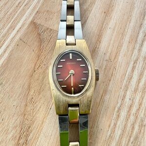 Vintage Seiko ladies oval bronze dial two-toned winding mechanical  watch
